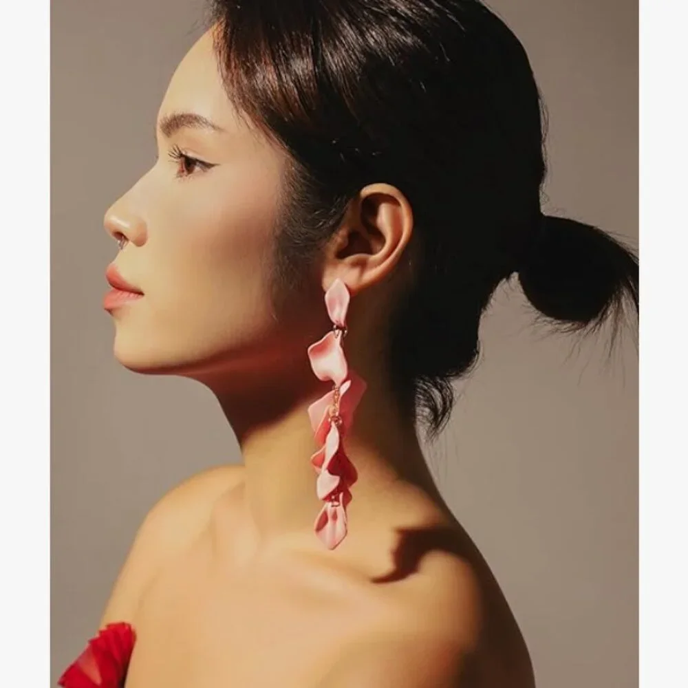 Floral Elegant long Pink Rose petals Earrings